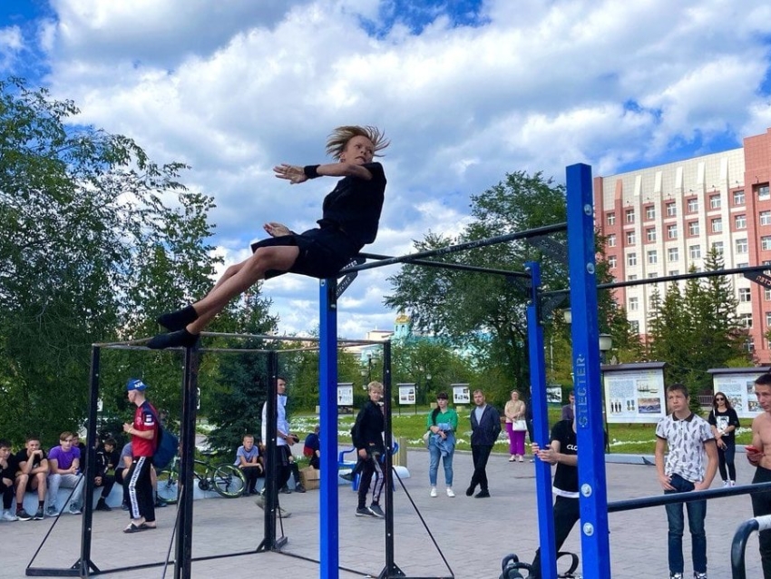 ​Соревнования по воркауту в честь закрытия сезона всеобщих тренировок четыре дня будут идти в районах Читы